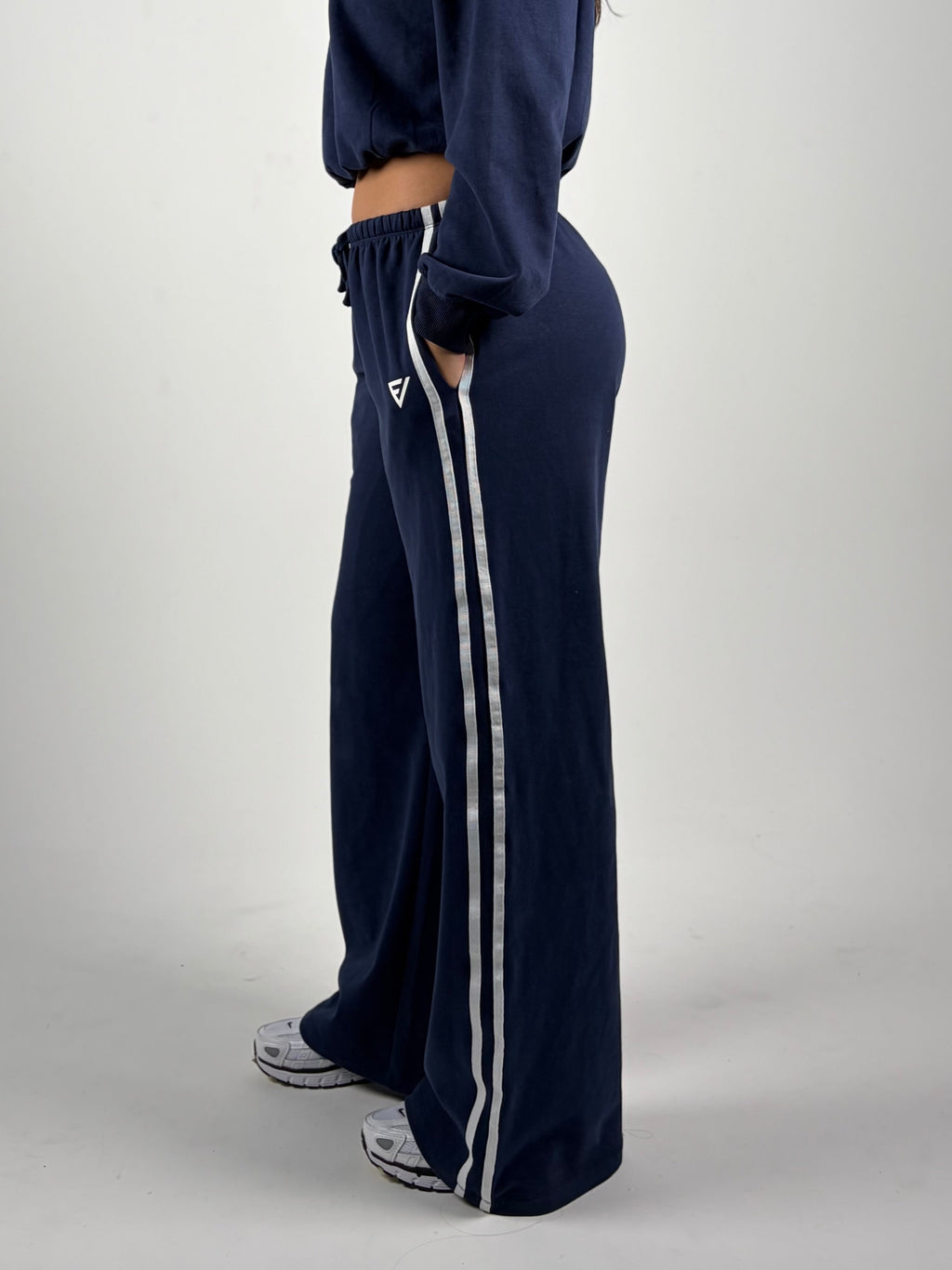 Wide Leg Sweatpants — Blue