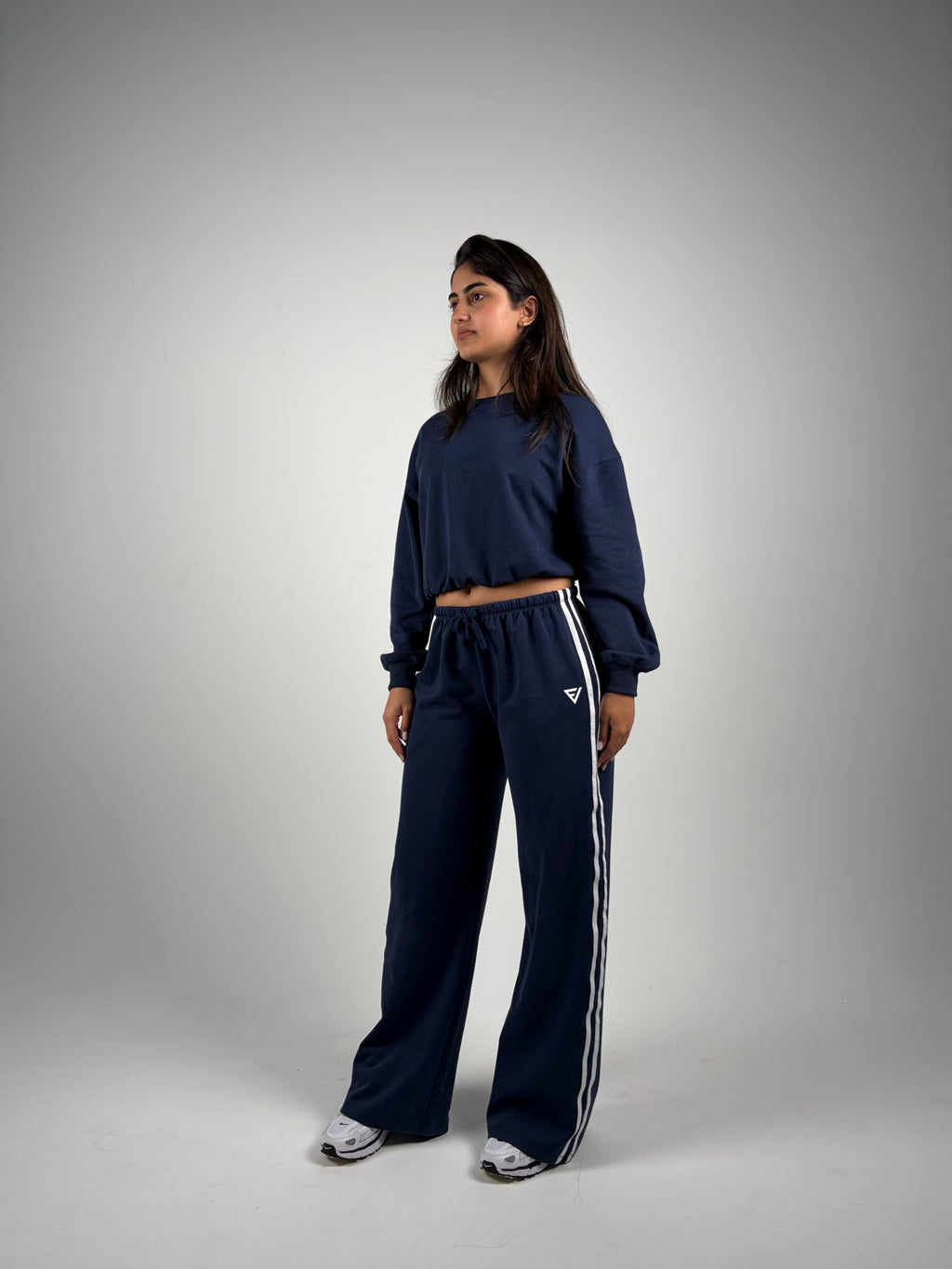 Cropped Sweatshirt — Blue